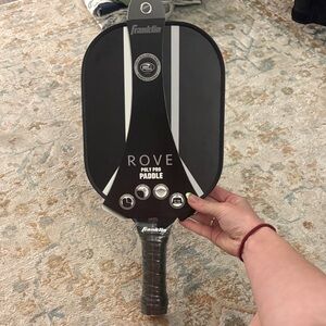 Franklin Black Pickleball Paddle
